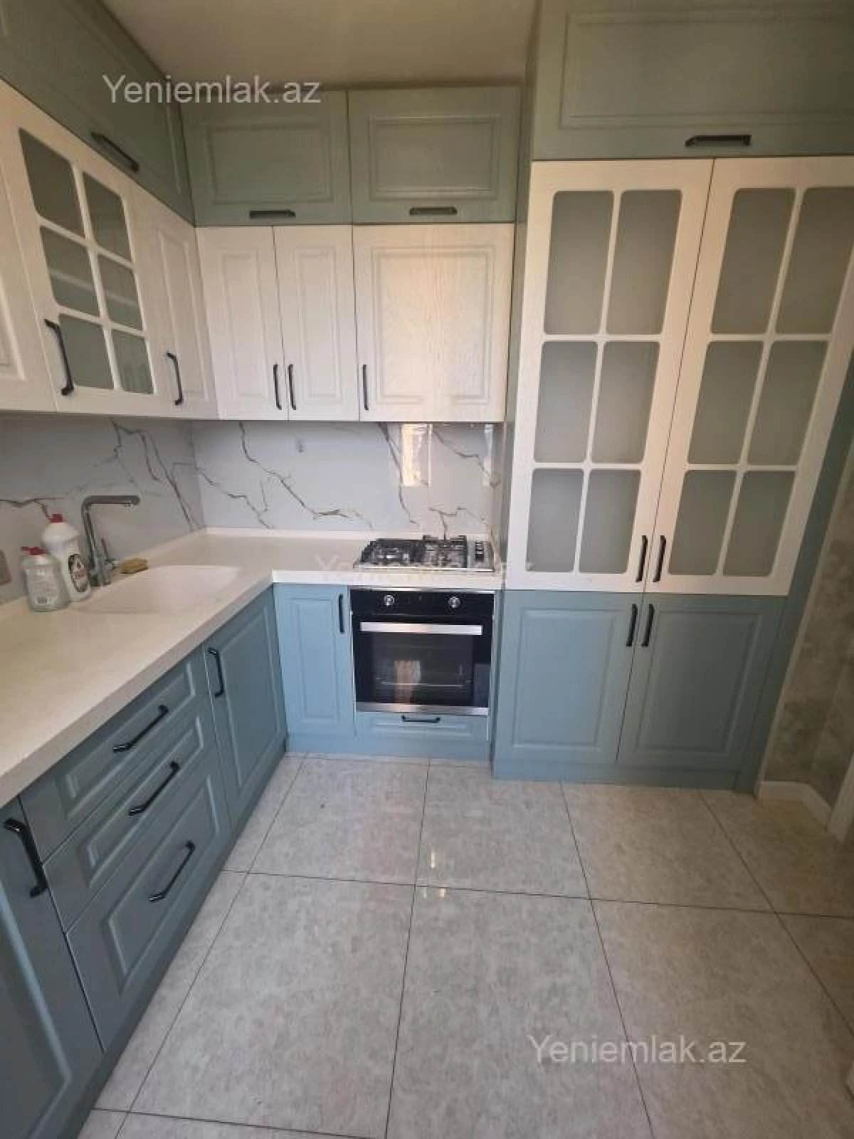 Satılır 2 otaqlı yeni tikili 72 m²