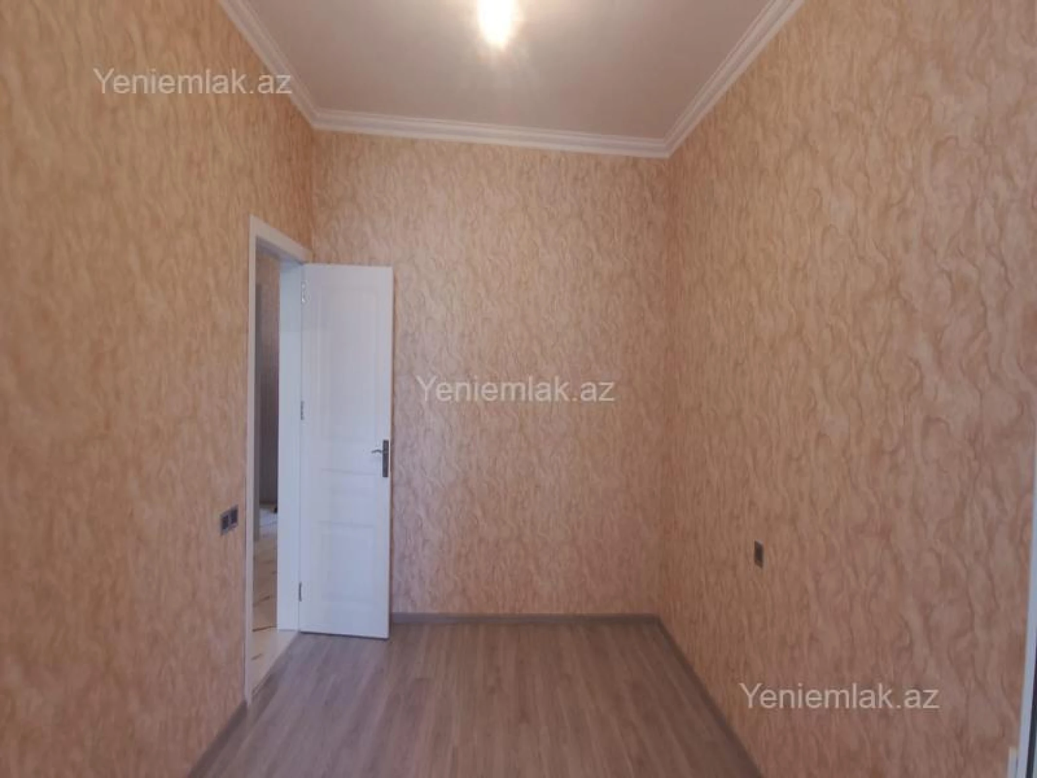 Satılır 3 otaqlı yeni tikili 68 m²
