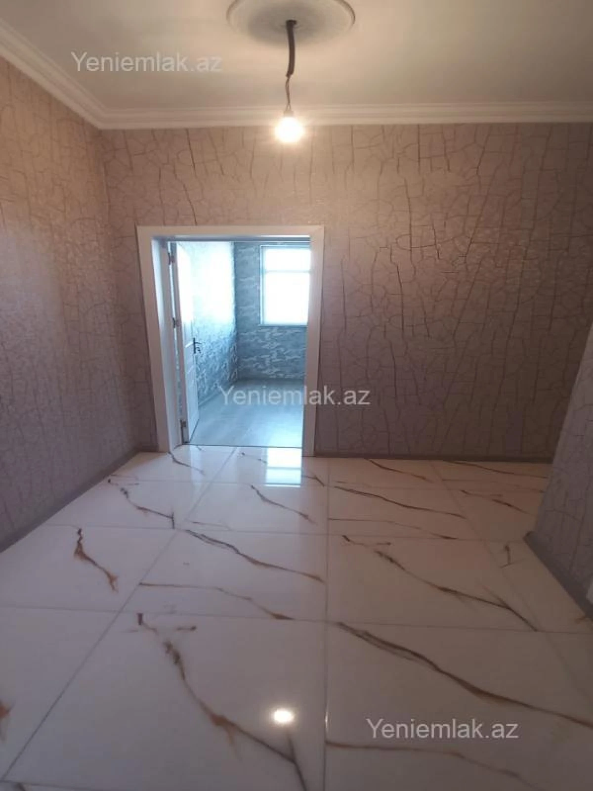 Satılır 3 otaqlı yeni tikili 68 m²