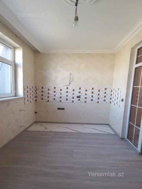 Satılır 3 otaqlı yeni tikili 68 m²