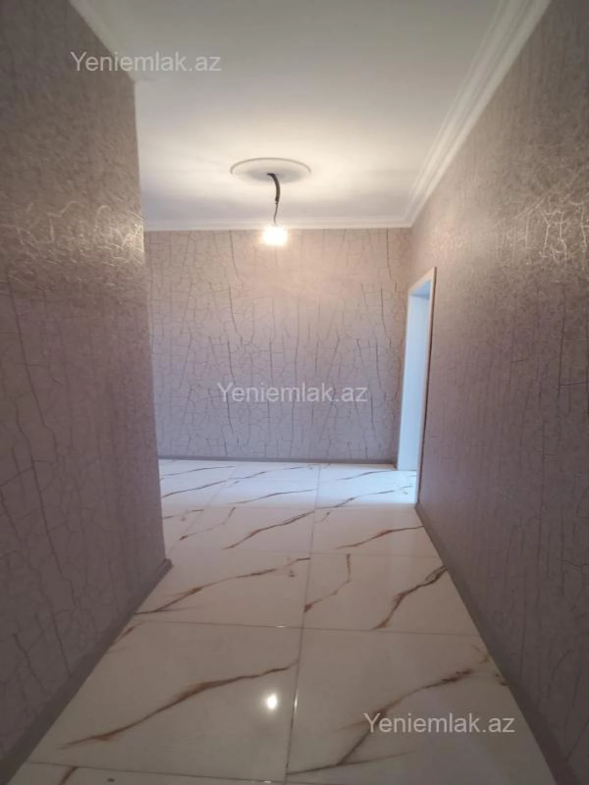 Satılır 3 otaqlı yeni tikili 68 m²