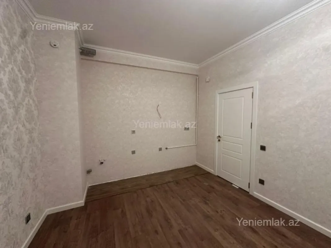 Satılır 2 otaqlı köhnə tikili 44 m²