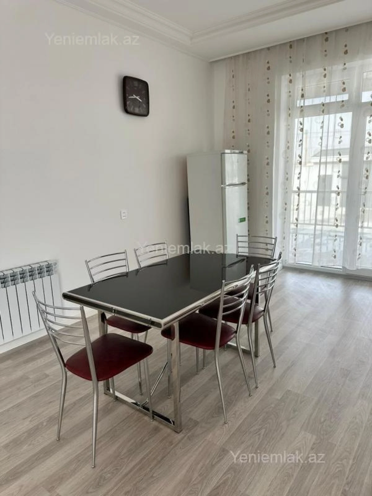Satılır 4 otaqlı həyət evi 340 m²