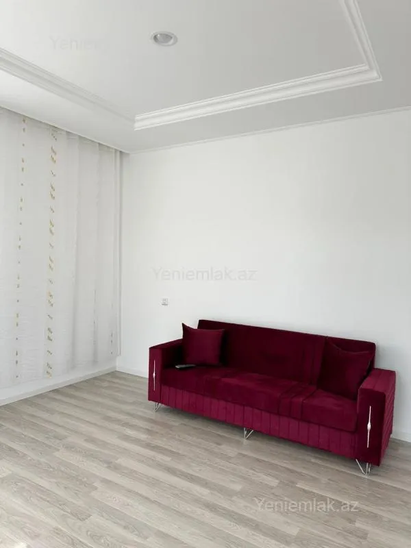 Satılır 4 otaqlı həyət evi 340 m²