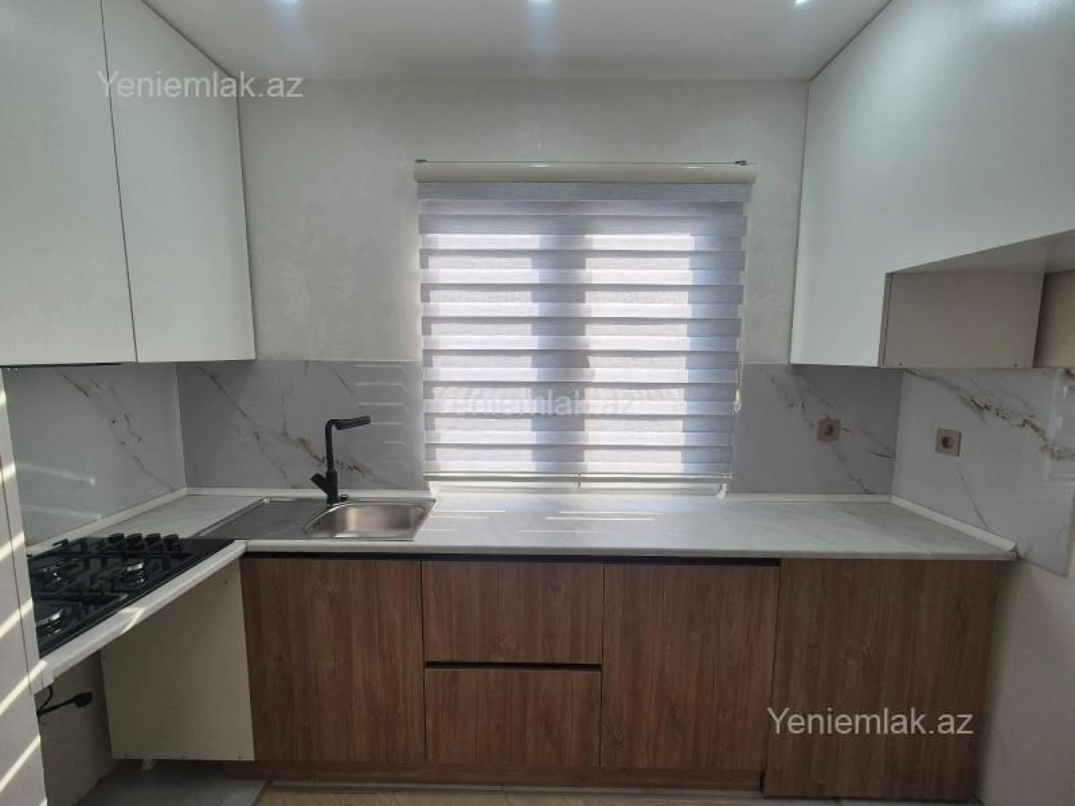 Satılır 2 otaqlı köhnə tikili 45 m²