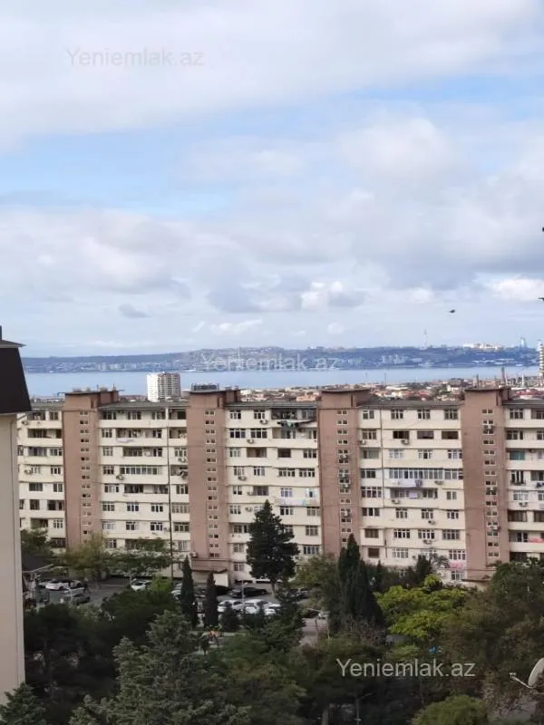 Satılır 2 otaqlı köhnə tikili 45 m²