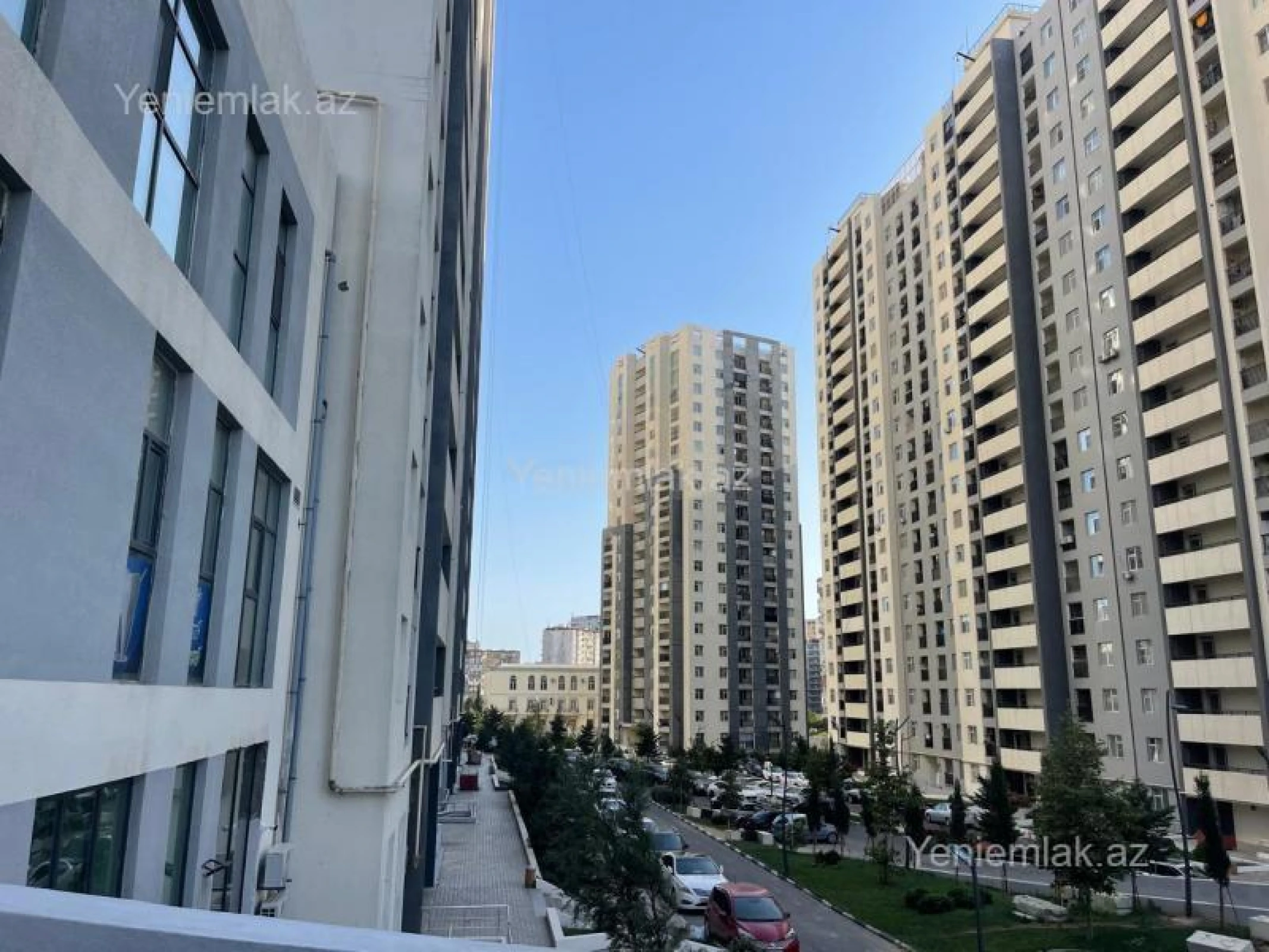 Satılır 4 otaqlı yeni tikili 155 m²