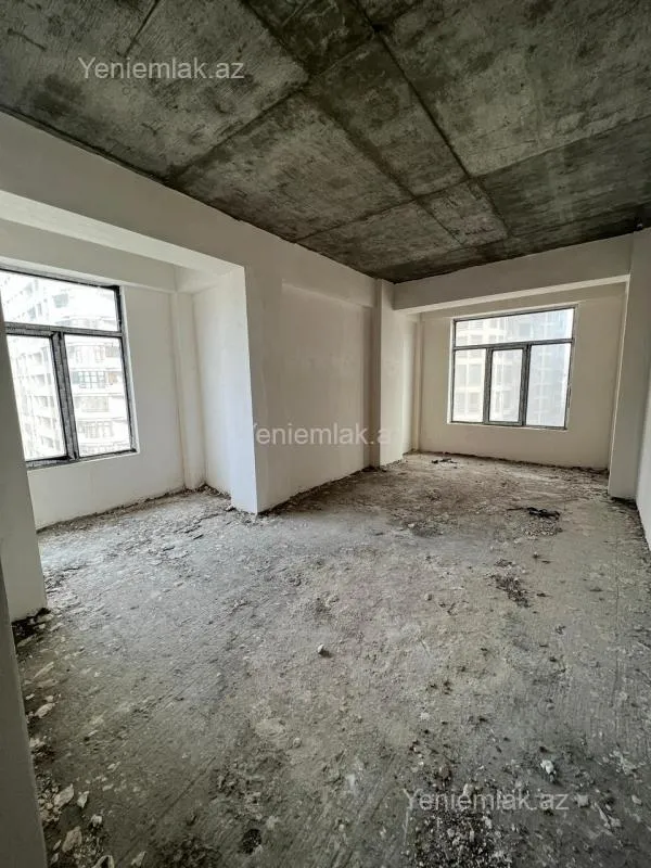 Satılır 4 otaqlı yeni tikili 188 m²