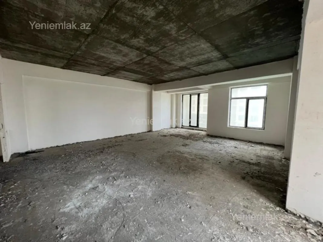Satılır 4 otaqlı yeni tikili 188 m²