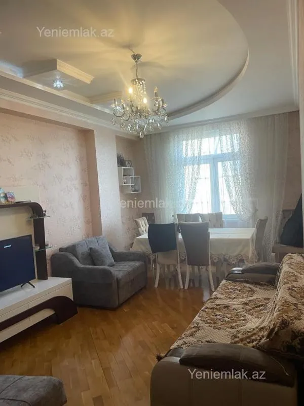 Satılır 2 otaqlı yeni tikili 78 m²