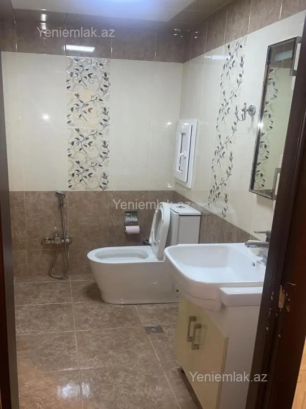 Satılır 2 otaqlı yeni tikili 78 m²