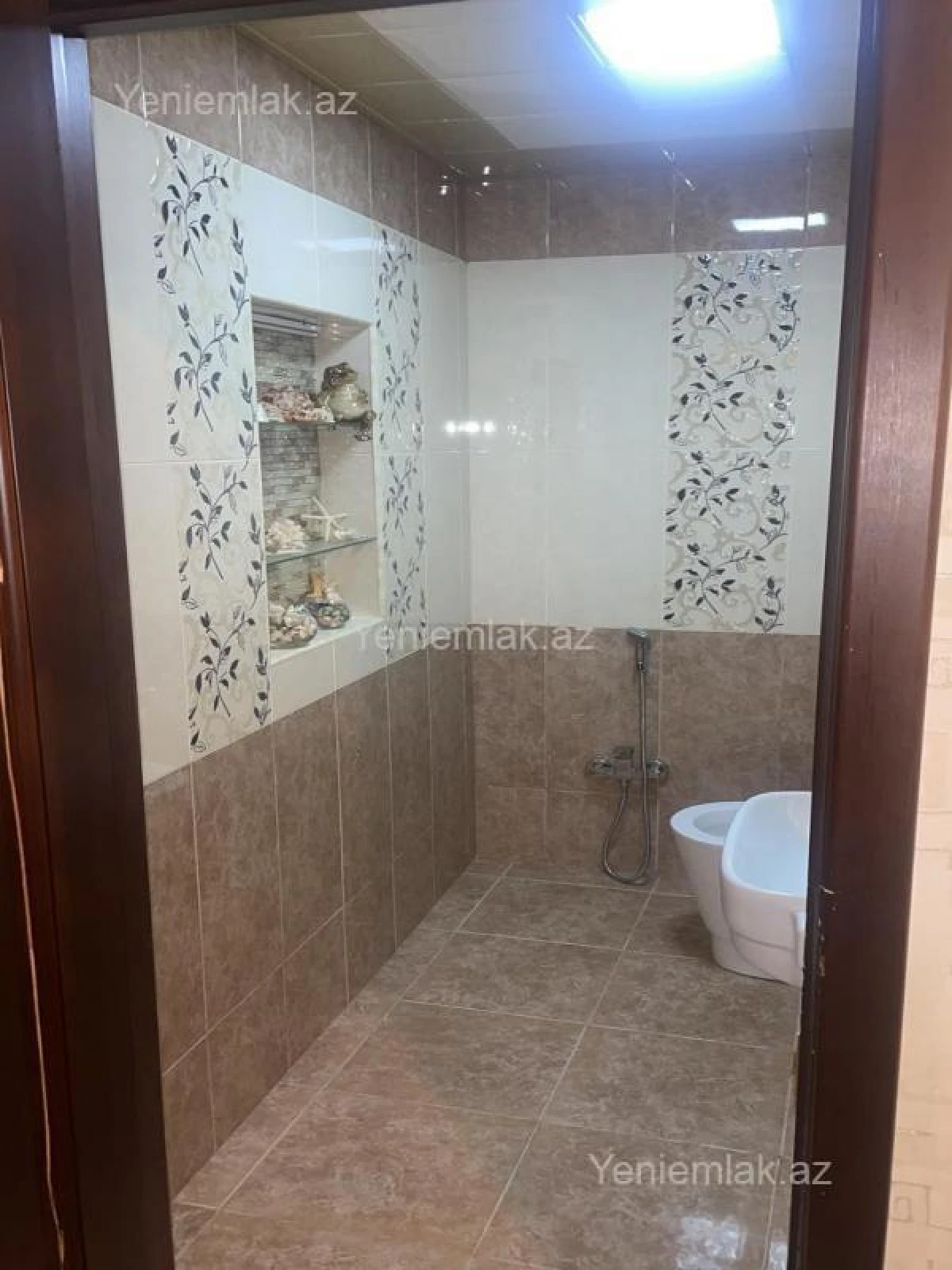 Satılır 2 otaqlı yeni tikili 78 m²