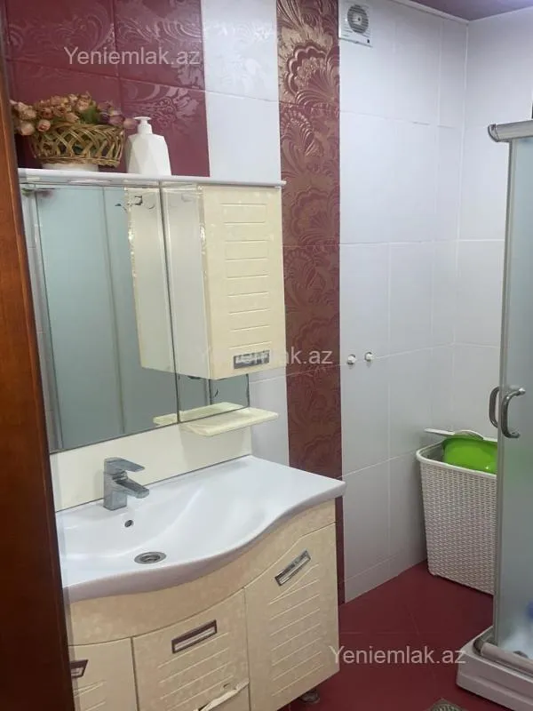 Satılır 2 otaqlı yeni tikili 78 m²