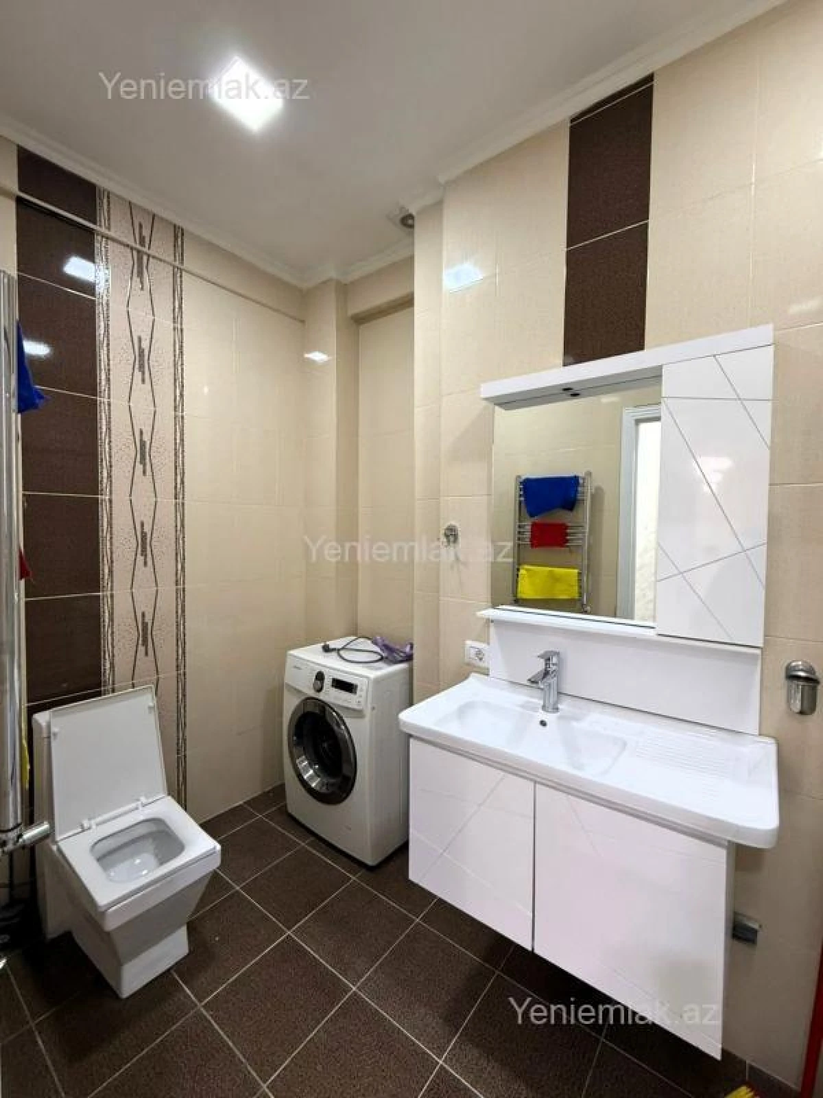 Satılır 3 otaqlı yeni tikili 111 m²