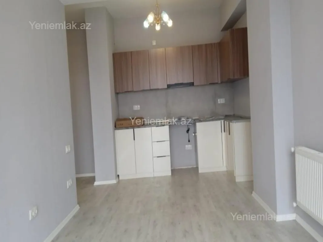 Satılır 4 otaqlı yeni tikili 100 m²