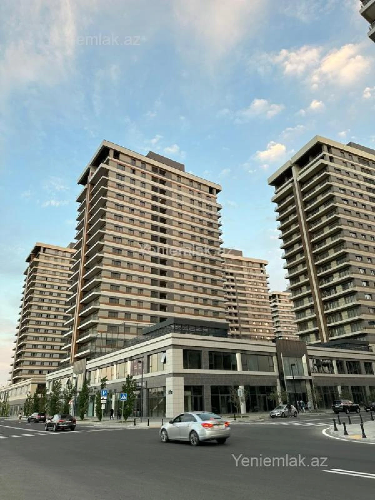 Satılır 3 otaqlı yeni tikili 157 m²