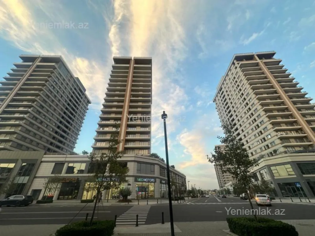 Satılır 3 otaqlı yeni tikili 157 m²