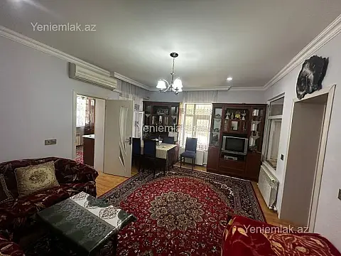 Satılır 4 otaqlı həyət evi 120 m²