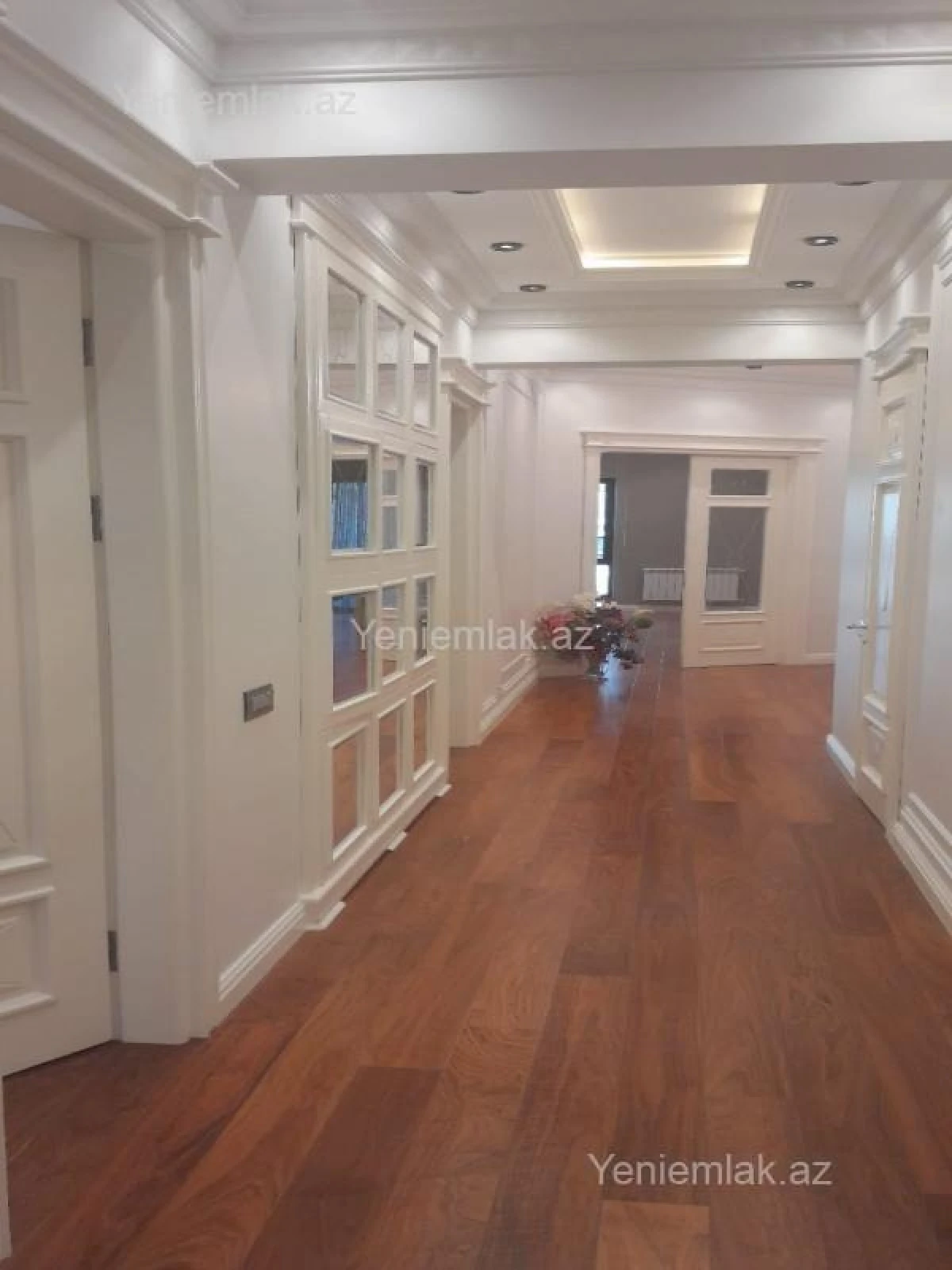 Satılır 4 otaqlı yeni tikili 198 m²