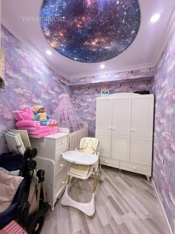 Satılır 3 otaqlı yeni tikili 78 m²