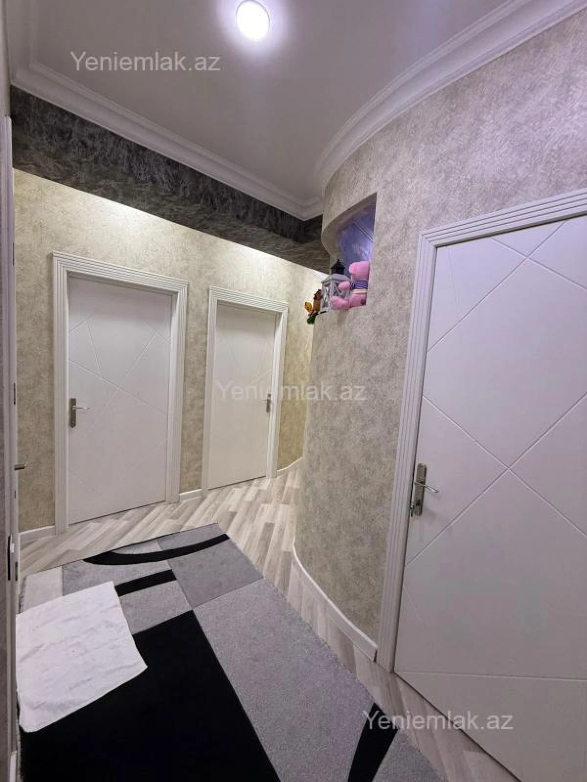 Satılır 3 otaqlı yeni tikili 78 m²