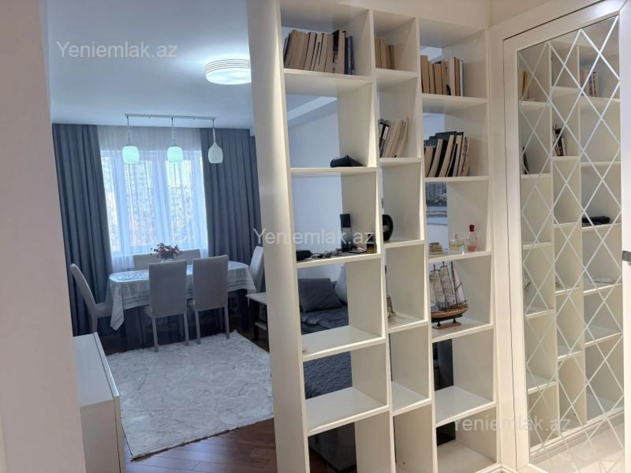 Satılır 8 otaqlı köhnə tikili 85 m²