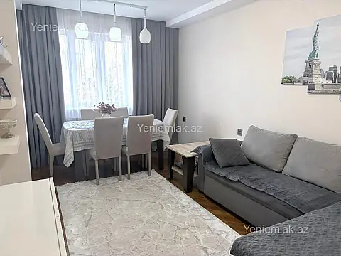 Satılır 8 otaqlı köhnə tikili 85 m²