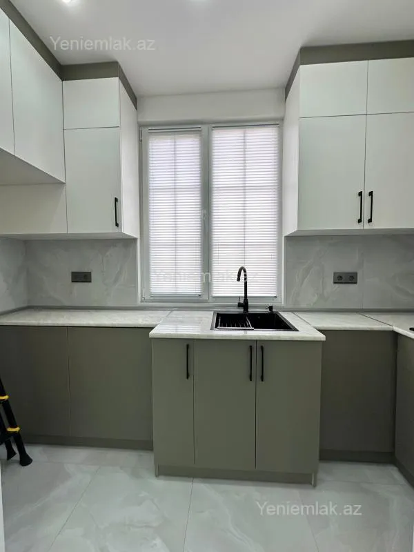 Satılır 2 otaqlı köhnə tikili 46 m²