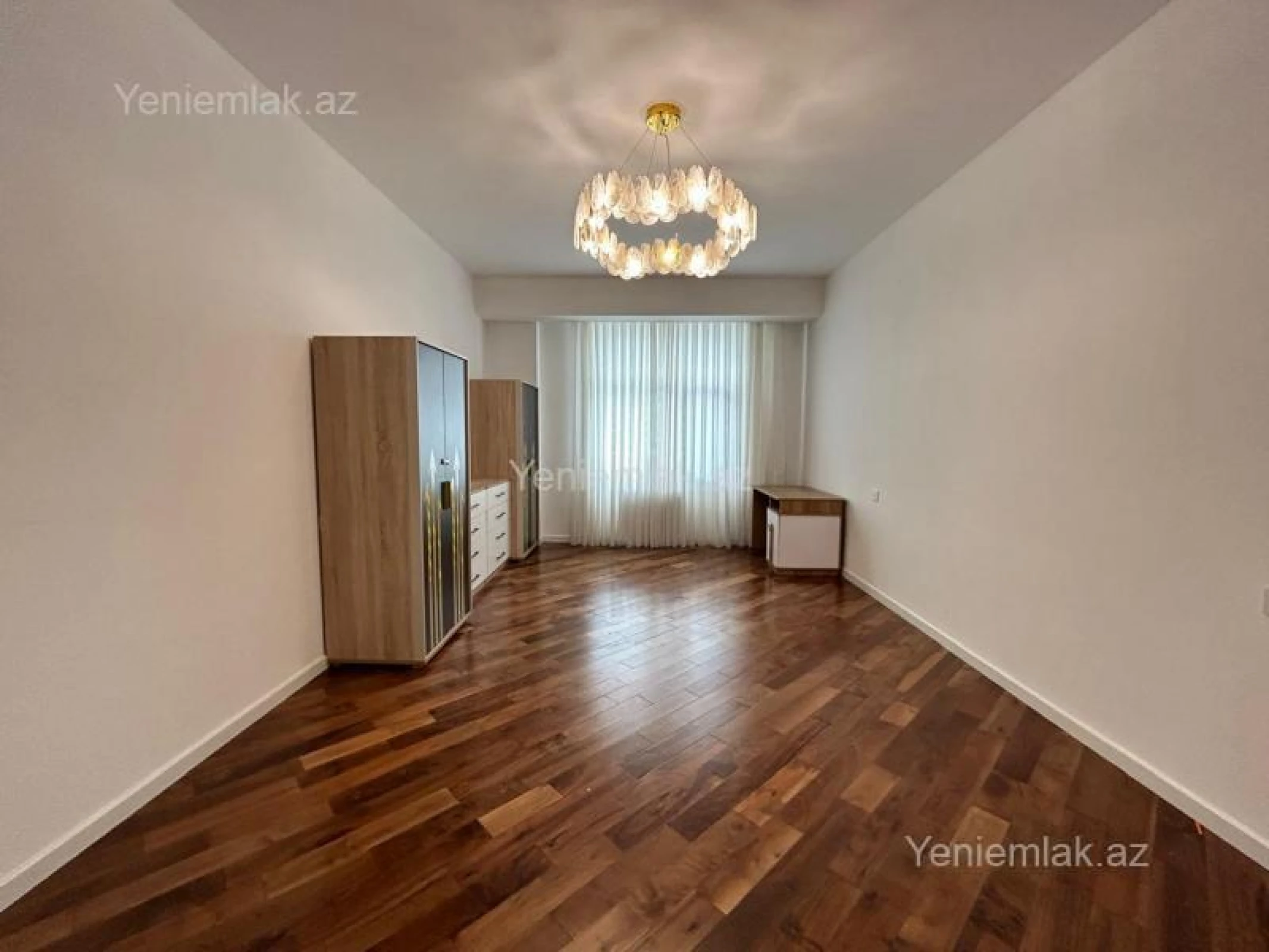 Satılır 4 otaqlı yeni tikili 168 m²