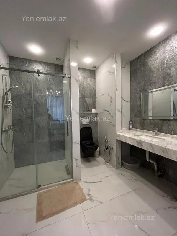 Satılır 4 otaqlı yeni tikili 168 m²