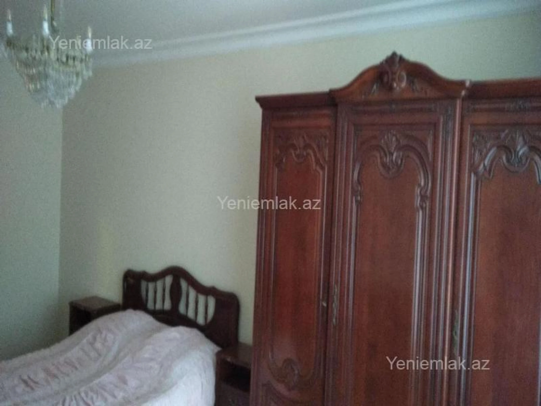 Satılır 3 otaqlı köhnə tikili 80 m²
