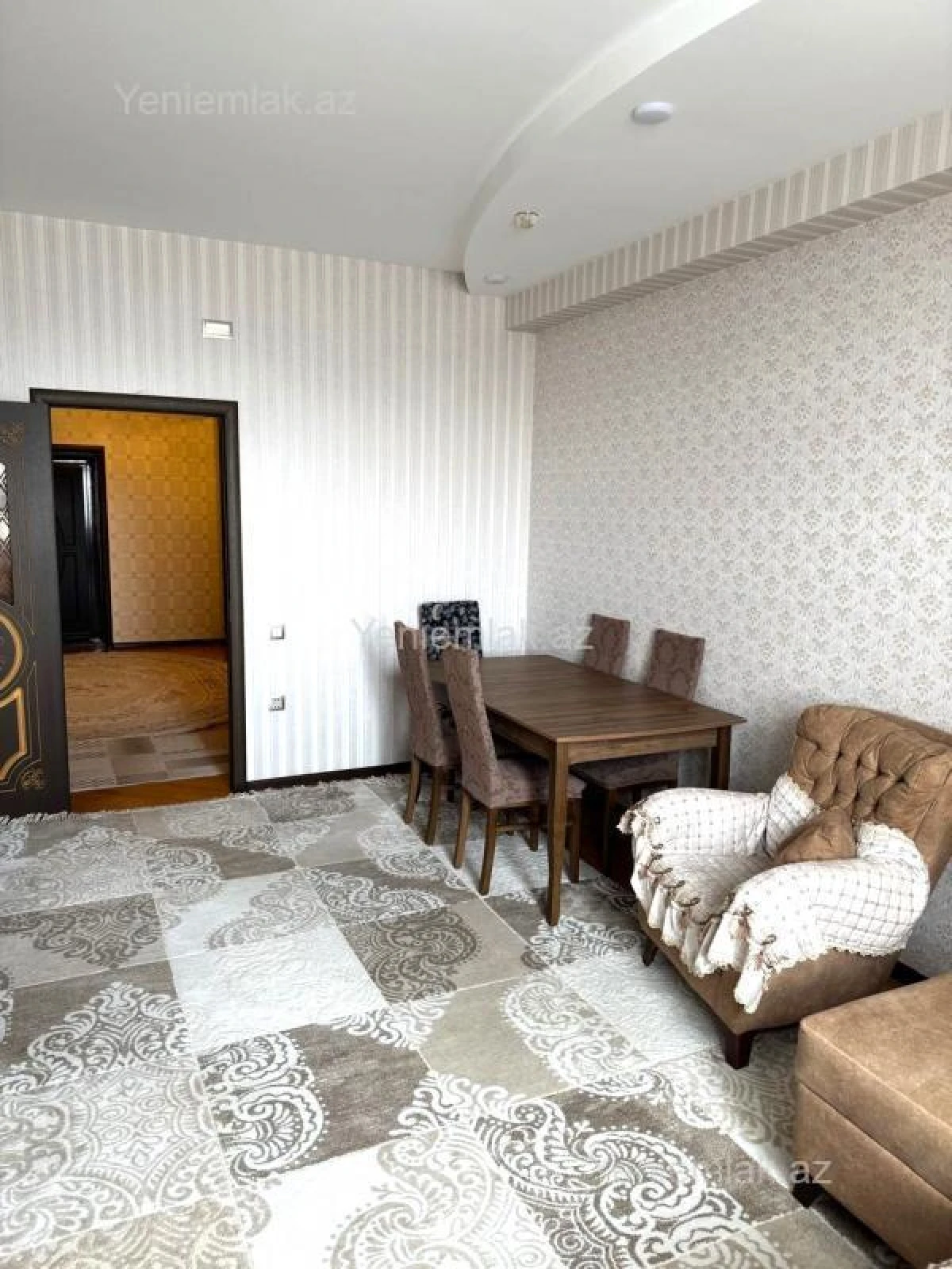Satılır 3 otaqlı yeni tikili 125 m²
