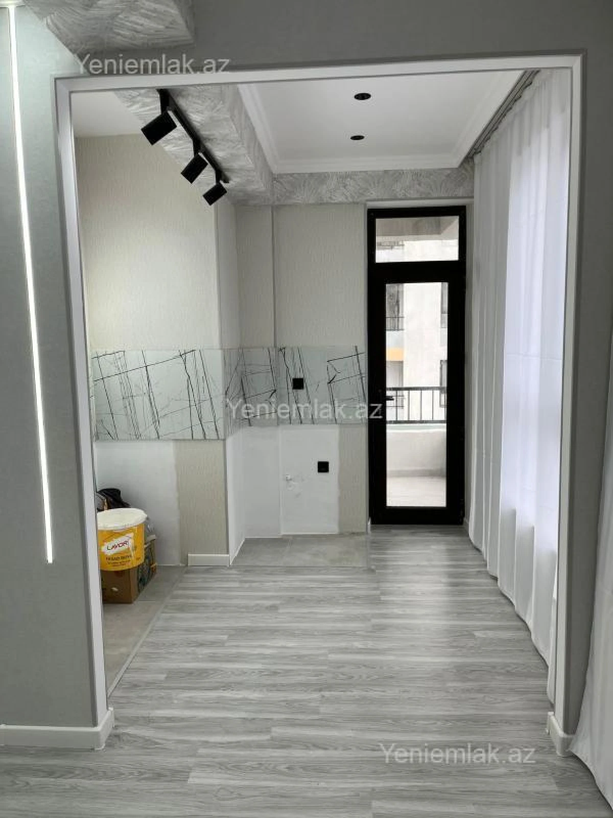 Satılır 3 otaqlı yeni tikili 74 m²