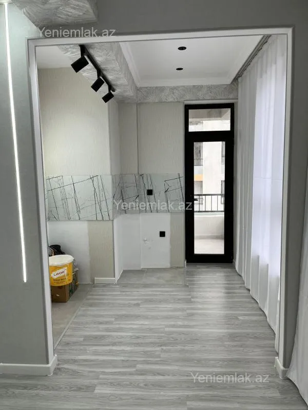 Satılır 3 otaqlı yeni tikili 74 m²