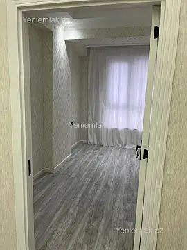 Satılır 3 otaqlı yeni tikili 74 m²