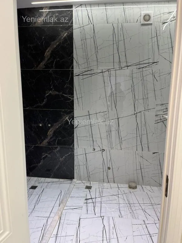 Satılır 3 otaqlı yeni tikili 74 m²