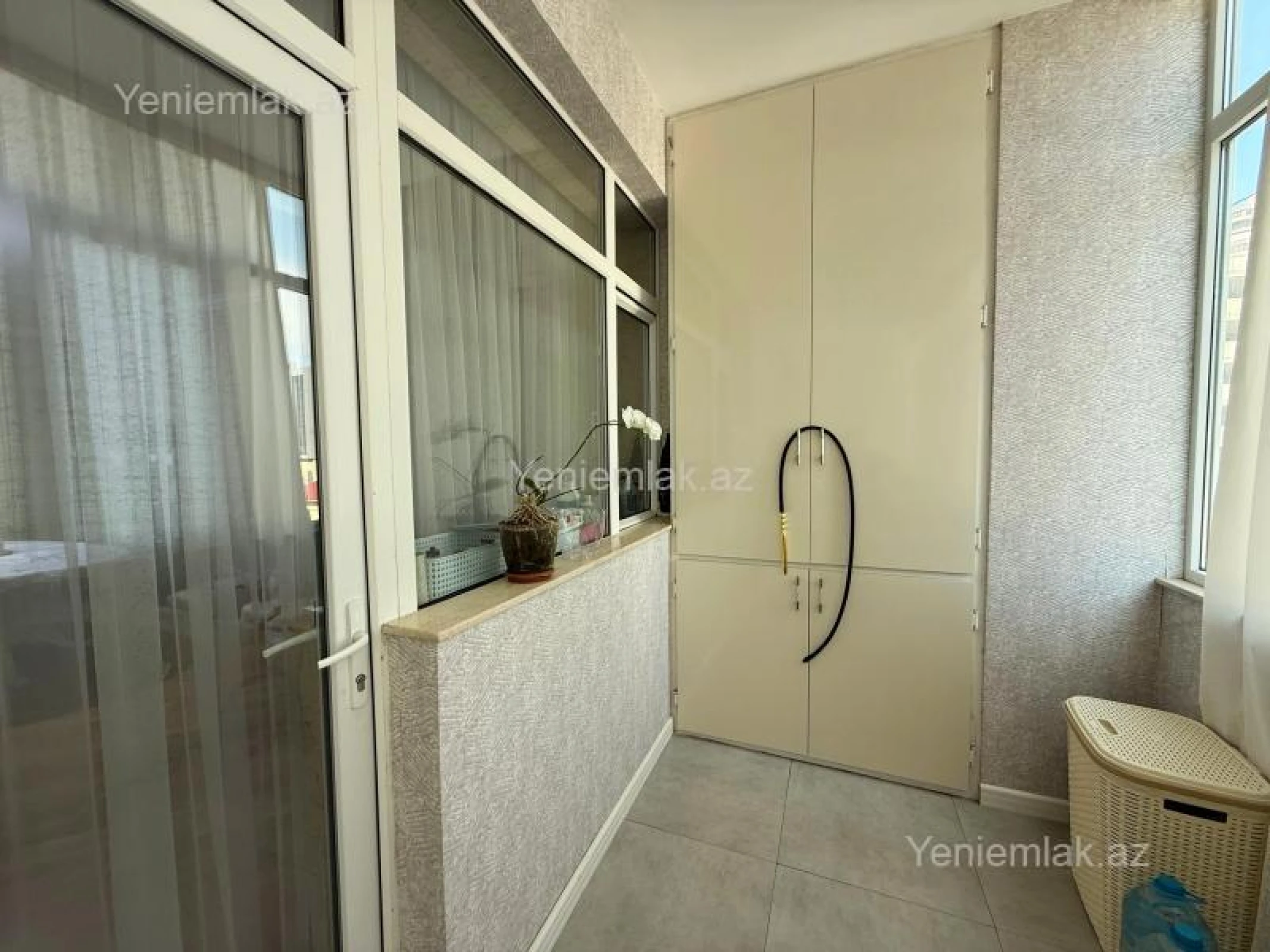 Satılır 3 otaqlı yeni tikili 151 m²