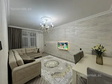 Satılır 3 otaqlı köhnə tikili 80 m²