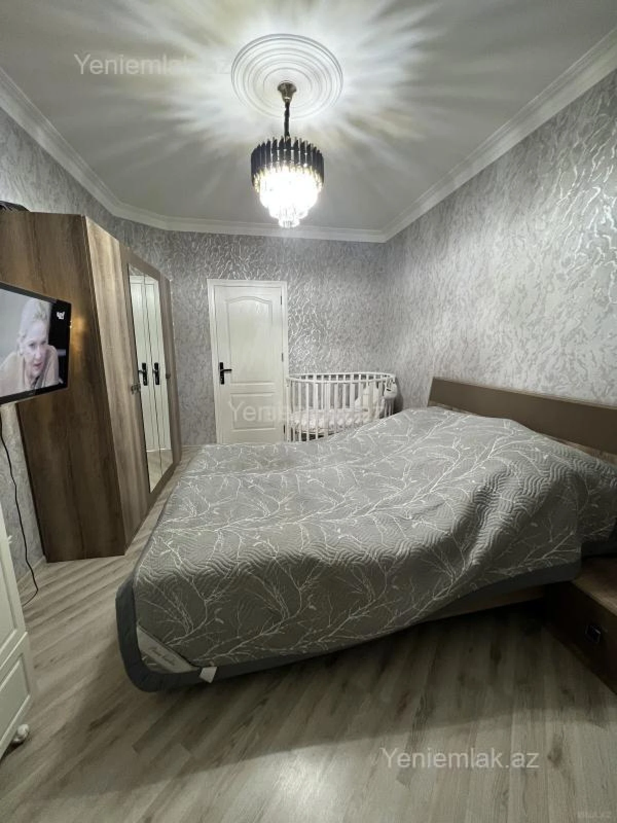 Satılır 3 otaqlı köhnə tikili 80 m²