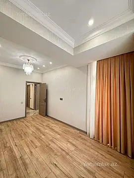 Satılır 3 otaqlı yeni tikili 75 m²