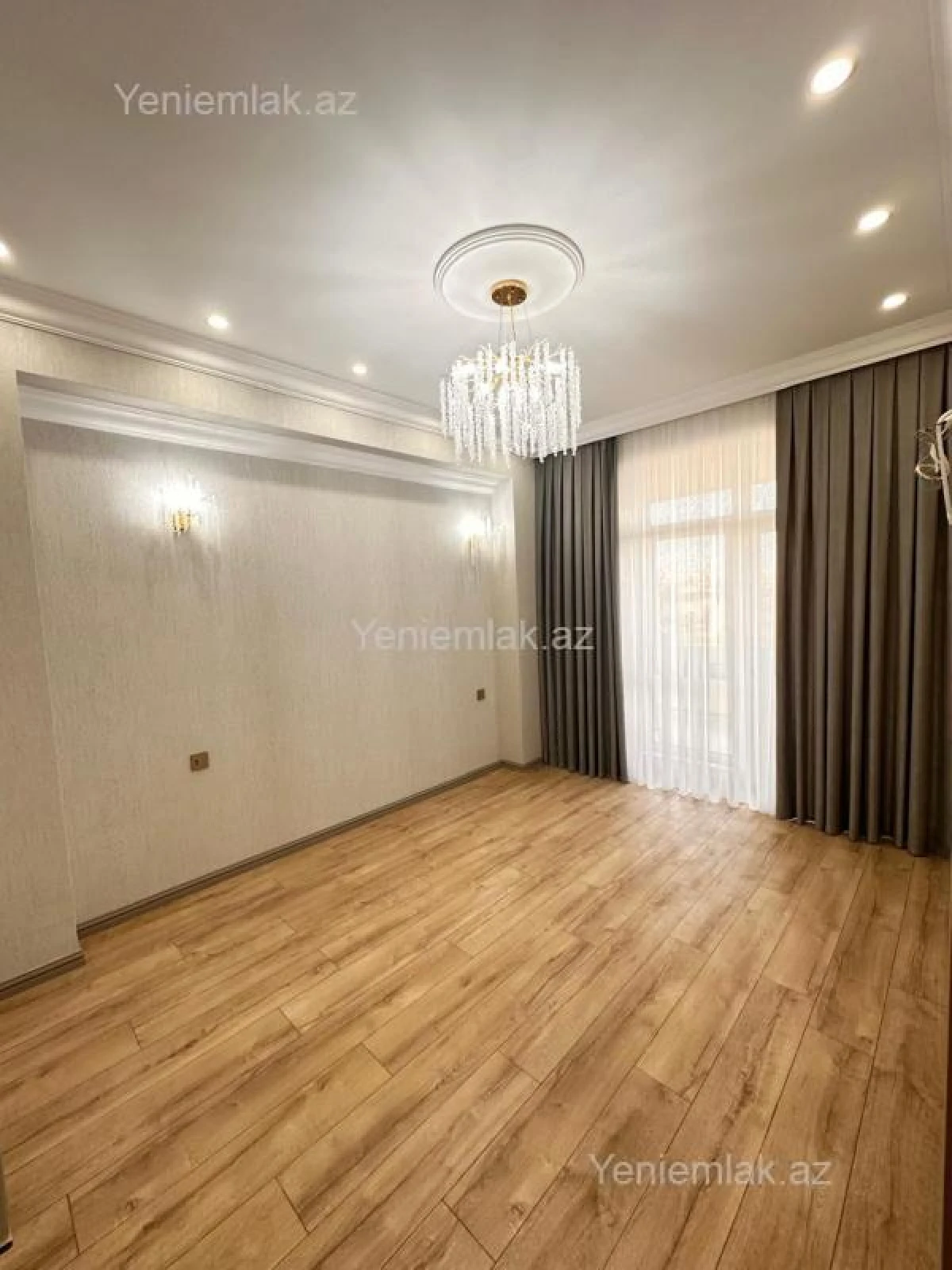 Satılır 3 otaqlı yeni tikili 75 m²