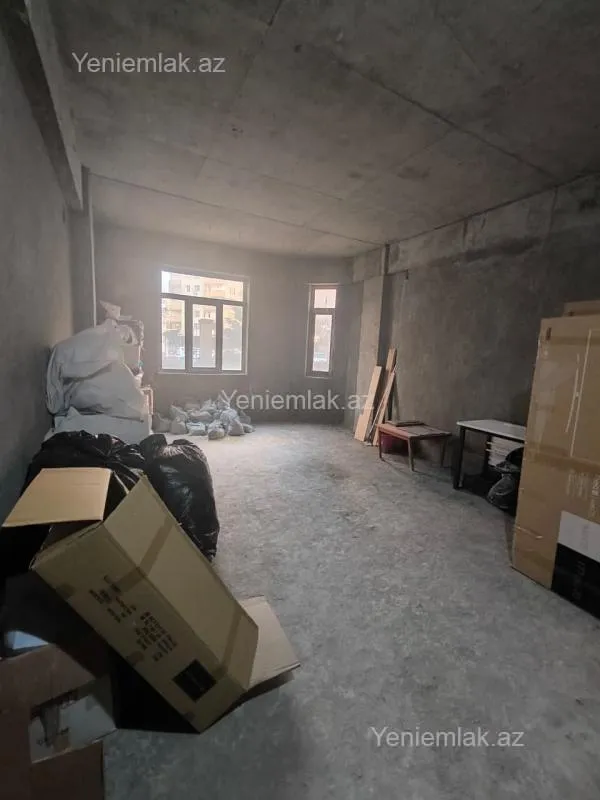 Satılır 4 otaqlı yeni tikili 145 m²