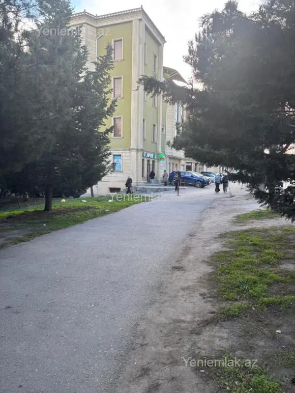 Satılır 3 otaqlı köhnə tikili 50 m²