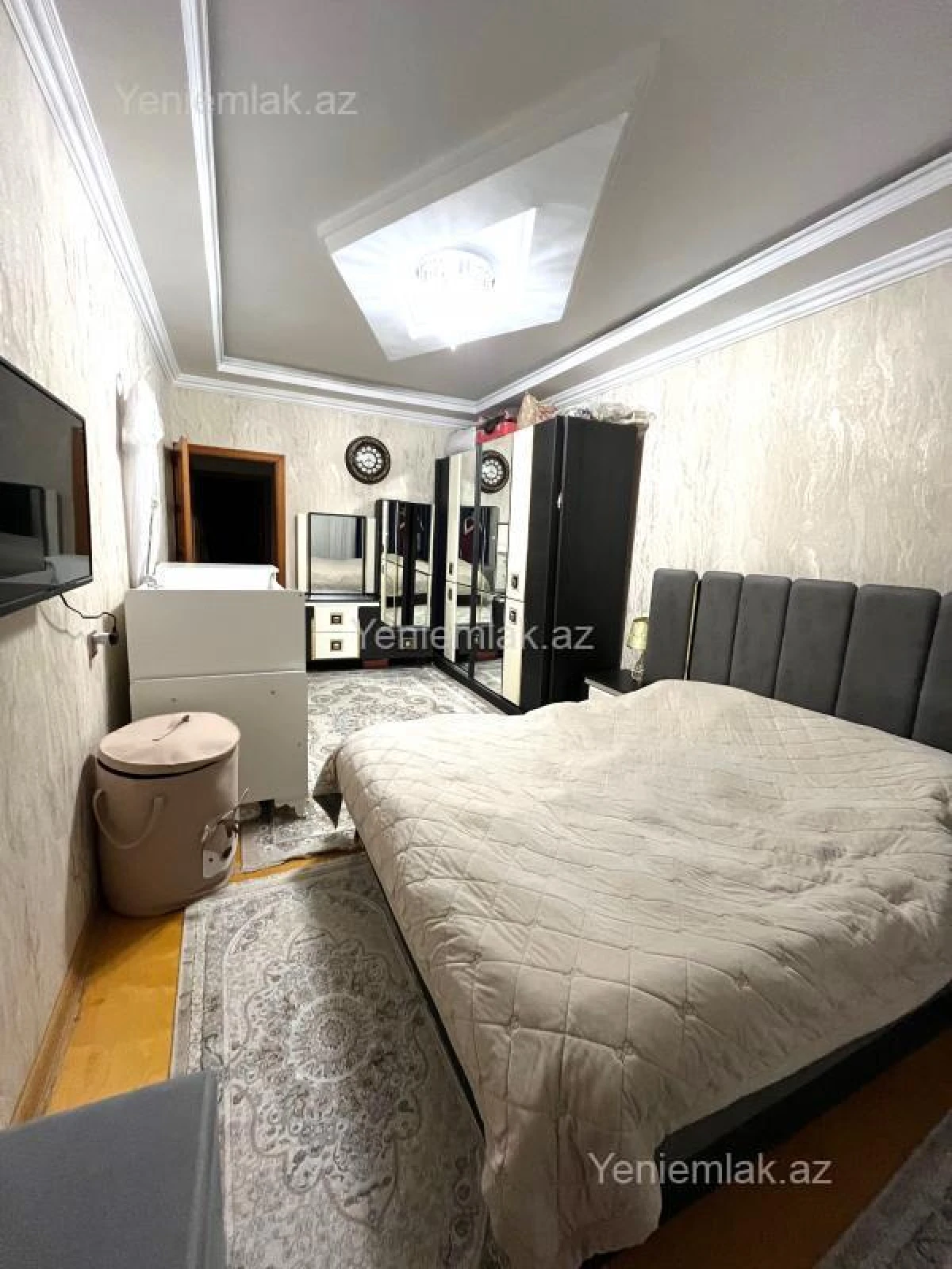 Satılır 5 otaqlı köhnə tikili 120 m²