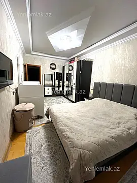 Satılır 5 otaqlı köhnə tikili 120 m²