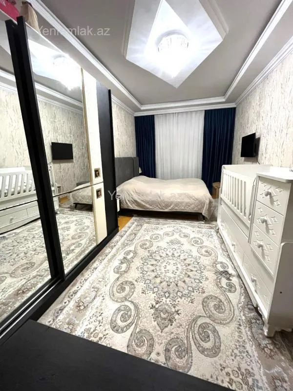 Satılır 5 otaqlı köhnə tikili 120 m²