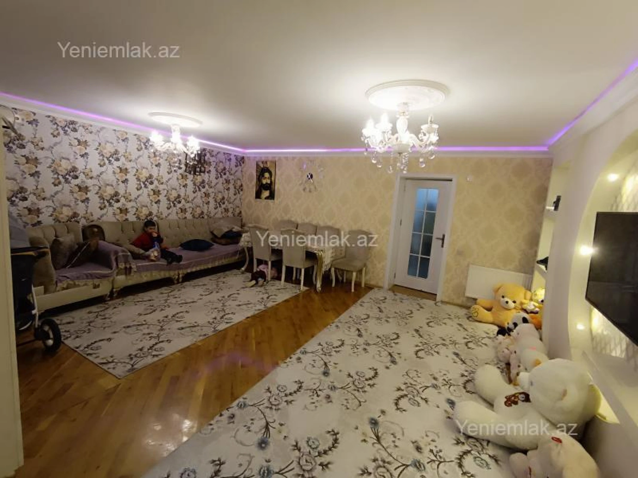 Satılır 3 otaqlı köhnə tikili 95 m²