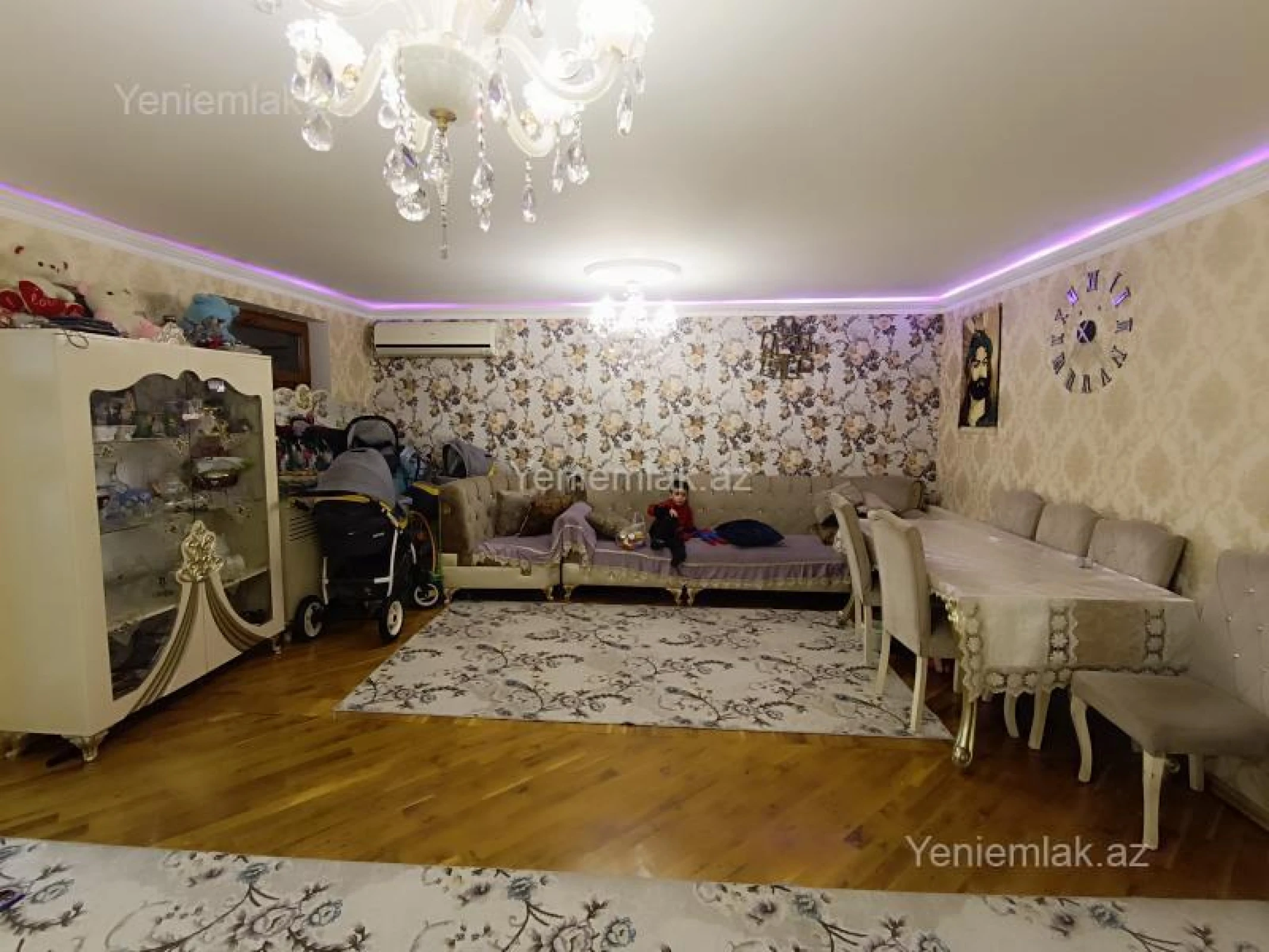 Satılır 3 otaqlı köhnə tikili 95 m²