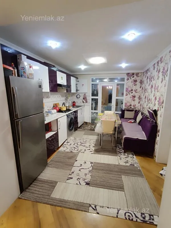 Satılır 3 otaqlı köhnə tikili 95 m²