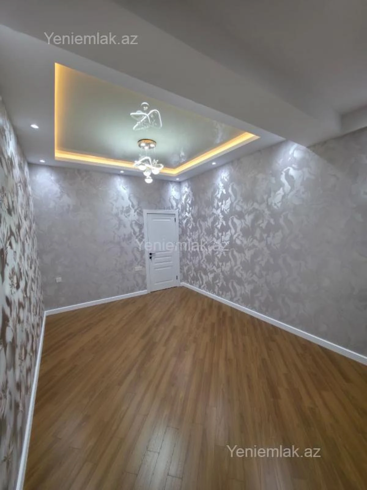 Satılır 2 otaqlı yeni tikili 86 m²